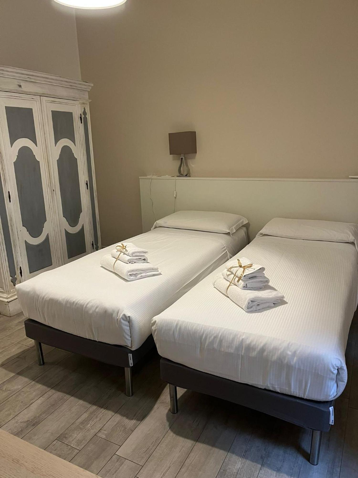 Flats4Rent La Dimora D'Orlando Apartment Верона Екстериор снимка